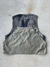 Load image into Gallery viewer, Vintage Saftbak Mossy Oak Breakup Camo Game Vest (XL)