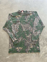 Load image into Gallery viewer, Vintage Mossy Oak Shadow Leaf Camo Mockneck Shirt (L)