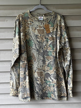 Load image into Gallery viewer, 90’s Wrangler Rugged Wear Realtree Advantage Classic Shirt (XXL)