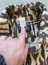 Load image into Gallery viewer, Vintage Ducks Unlimited Camo Chamois (XL)