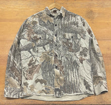 Load image into Gallery viewer, 90’s Vintage Walls Realtree Camo Chamios (L) 🇺🇸