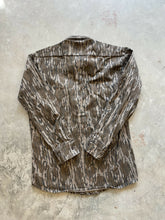 Load image into Gallery viewer, Vintage Mossy Oak Original Bottomland Camo Button Up Shirt (S/M)