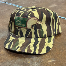 Load image into Gallery viewer, 90’s Ducks Unlimited Committee Snapback 🇺🇸