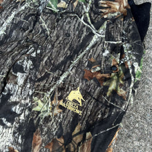 Load image into Gallery viewer, Vintage Mossy Oak Breakup Delta Waterfowl Insulated Bibs