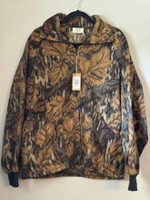 Load image into Gallery viewer, 90’s Whitewater Outdoors Mossy Oak Fall Foliage Fleece Jacket (L) 🇺🇸