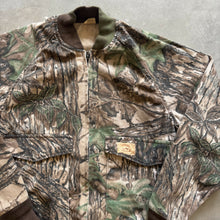 Load image into Gallery viewer, Vintage Duxbak Realtree Camo Bomber Jacket (M)