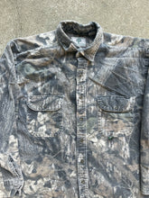 Load image into Gallery viewer, Vintage Gen 1 MossyOak Breakup Camo Chamois (XL)