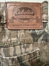 Load image into Gallery viewer, RARE Vintage Cabela's Mossy Oak Treestand Denim Pants 32
