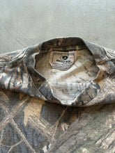 Load image into Gallery viewer, Vintage Mossy Oak Shadow Branch Camo T-Shirt (XL)