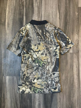 Load image into Gallery viewer, Vintage Mossy Oak Breakup Camo Polo Shirt (XS)