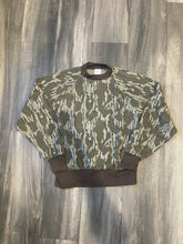 Load image into Gallery viewer, 1990’s Mossy Oak Original Bottomland Camo Crewneck (M)