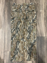 Load image into Gallery viewer, Vintage Mossy Oak Treestand Camo Adjustable Waist Pants (S)