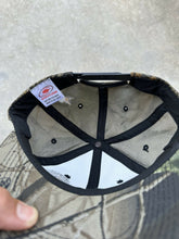 Load image into Gallery viewer, Vintage HS Strut Camo Snapback