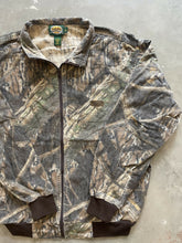 Load image into Gallery viewer, Vintage Cabela’s Mossy Oak Shadow Branch Camo Bomber Jacket (L)