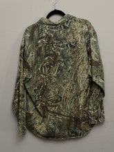 Load image into Gallery viewer, 00’s Mossy Oak Duck Blind Cabela’s Shirt (L)