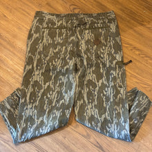 Load image into Gallery viewer, Gamehide Gamekeeper Mossy Oak Bottomland Ripstop Pants (42R)