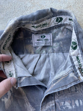 Load image into Gallery viewer, Vintage Mossy Oak Shadow Branch Camo Button-Up (XL)