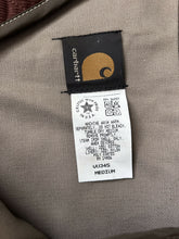 Load image into Gallery viewer, Carhartt Mossy Oak Treestand Camo Hunting Vest men’s size Medium vintage NEW