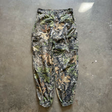 Load image into Gallery viewer, 2000’s Mossy Oak Obsession Camo Adjustable Waist Pants (M)