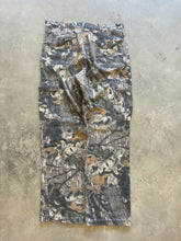 Load image into Gallery viewer, Vintage Mossy Oak Gen 1 Breakup Camo Adjustable Waist Pants (L)