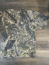 Load image into Gallery viewer, Vintage Mossy Oak Breakup Camo T-Shirt (L)