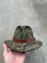 Load image into Gallery viewer, Vintage Mossy Oak Full Foliage Fedora (XL)