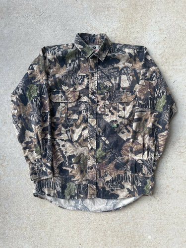 90's MOSSY OAK Forest Floor Hunting long T-shirt made in U.S.A 90's MOSSY OAK Forest Floor Hunting long T-shirt made in U.S.A