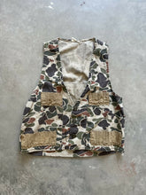 Load image into Gallery viewer, Vintage Redhead Duck Camo Shell Vest (M)