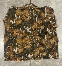 Load image into Gallery viewer, 90’s Mossy Oak Fall Foliage 3 Pocket Jacket (XL)🇺🇸