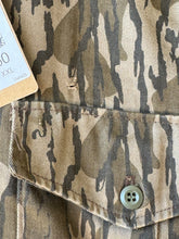 Load image into Gallery viewer, 90’s Mossy Oak Bottomland Shirt (XXL) 🇺🇸