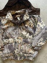 Load image into Gallery viewer, Vintage Remington Mossy Oak Gen 1 Breakup Camo Jacket (L)
