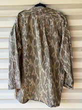 Load image into Gallery viewer, 90’s Mossy Oak Bottomland Shirt (XXL) 🇺🇸