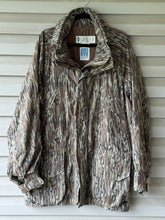Load image into Gallery viewer, 90’s Columbia Omni Tech Mossy Oak Bottomland Parka Jacket (XL)