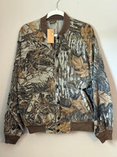 Load image into Gallery viewer, 90’s Spartan Realtree Xtra Grey AP Bomber Jacket (L) 🇺🇸