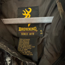 Load image into Gallery viewer, Browning Mossy Oak Break Up Xchange System Puffer Vest (S)