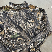 Load image into Gallery viewer, Vintage Mossy Oak Breakup Camo Shirt (M)