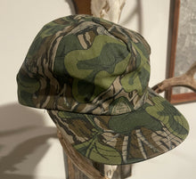 Load image into Gallery viewer, Whitewater Outdoors Full Foliage NWT Hat