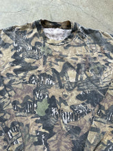 Load image into Gallery viewer, Vintage MossyOak Forest Floor Camo Longsleeve Shirt (L)