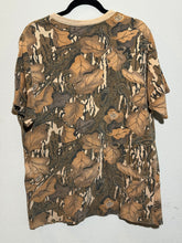 Load image into Gallery viewer, 90’s Mossy Oak Fall Foliage Shirt (M/L) 🇺🇸