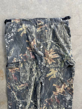 Load image into Gallery viewer, Vintage MossyOak Breakup Camo Adjustable Waist Pants (L)
