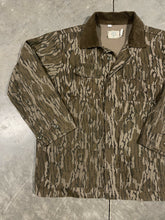 Load image into Gallery viewer, 80’s Mossy Oak Bottomland Corduroy Collar “Deluxe” Jacket (L) 🇺🇸