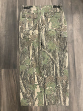 Load image into Gallery viewer, Vintage Winchester Trebark Camo Adjustable Waist Pants (L)