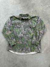 Load image into Gallery viewer, Vintage MossyOak Shadow Leaf Camo Camios (XL)