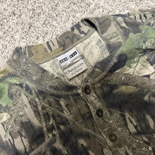 Load image into Gallery viewer, Vintage Mossy Oak Break Up Long Sleeve (XL)