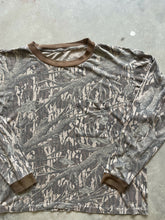 Load image into Gallery viewer, Vintage Mossy Oak Treestand Camo Shirt (XL)