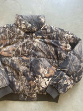 Load image into Gallery viewer, Vintage Browning Mossy Oak Breakup Camo Puffer Jacket (L)