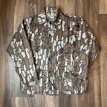 Load image into Gallery viewer, 1990’s Trebark Camo Lightweight Shacket (L)