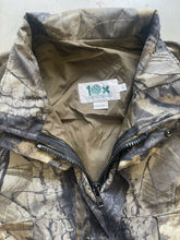 Load image into Gallery viewer, Vintage 10x Realtree Hardwoods Camo Rain Jacket (XL)