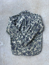 Load image into Gallery viewer, Vintage Redhead Duck Camo Chamois Shirt (S)