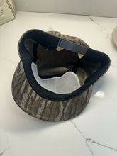 Load image into Gallery viewer, Bottomland Short Bill